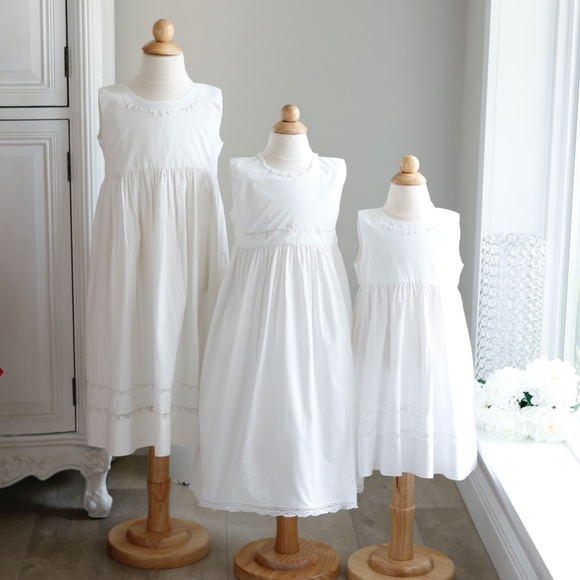 Strasburg Dress White Cotton Ivory Micro Floral Lace Vacation Beach Portrait - Picture 7 of 9